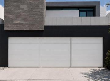 Casa · 260m² · 3 Recámaras · 3 Estacionamientos · Renta de Casa en Monterrey