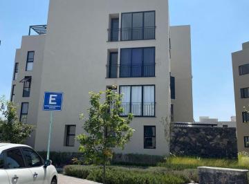 Departamento de 3 habitaciones, El Marqués · Departamento Planta Baja, con Jardín, en Privada con Alberca
