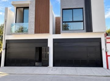 Casa de 3 habitaciones, Boca del Río · Casa en Venta en Primero de Mayo Norte, Boca del Río
