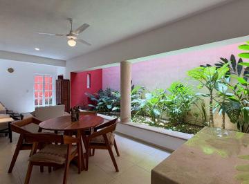 Casa de 2 habitaciones, Mérida · Townhouse en Renta en Sodzil Norte - Alberca