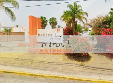 Casa de 3 habitaciones, Tlajomulco de Zúñiga · Casa en Remate Banus Tlajomulco Jalisco