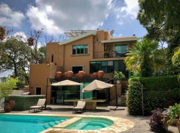 Casa de 4 habitaciones, Zapopan · Hacienda en Venta en Pinar de La Venta