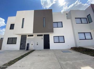Casa · 117m² · 3 Recámaras · 2 Estacionamientos · Zizana Casa Nueva en Venta Rah2925