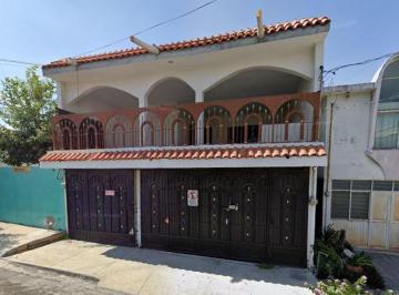 Casa de 3 habitaciones, Guadalupe · Casa en Venta Colonia Azteca por Remate, Excelente Oportunidad!