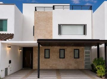 FACHADA PRINCIPAL · Residencia en Venta en Cumbres del Lago, Juriquilla