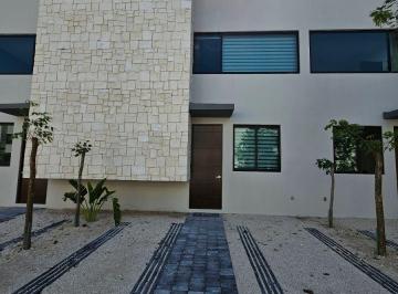 Casa de 4 habitaciones, Solidaridad · Casa 3 Habitaciones, Playa del Carmen, Entrega Inmediata