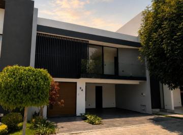 1 · Venta de Casa en Lomas de Angelópolis Cluster Foresta a Unos Minutos de Chedraui Selecto