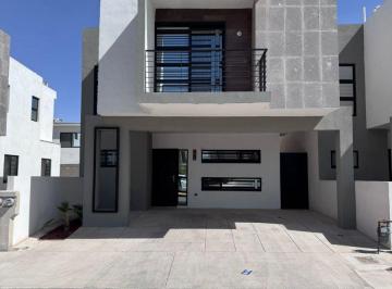Casa de 3 habitaciones, Juárez · Residencial Vienna Premium