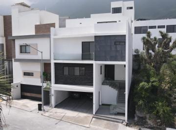 Casa · 412m² · 3 Recámaras · 4 Estacionamientos · Casa Nueva a Estrenar en Cumbres Premiere Everest en Monterrey