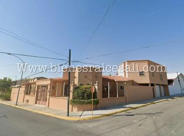 Casa · 510m² · 4 Recámaras · 3 Estacionamientos · Casa - Tecnológico