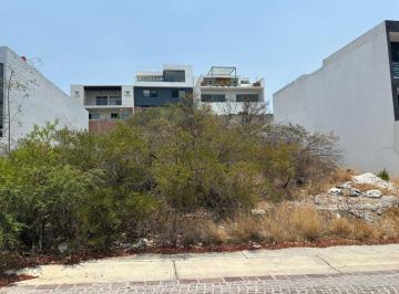 Terreno / Lote · 300m² · Terreno en Venta en Cumbres del Lago Juriquilla