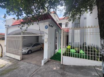 Casa de 4 habitaciones, Monterrey · Casa Cumbres, Arriba de Paseo Leones, de Oportunidad Negociable