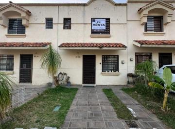 Casa en condominio de 3 habitaciones, Tlajomulco de Zúñiga · Casa en Venta Dentro de Coto con Alberca, Alta California, Tlajomulco de Zuñiga