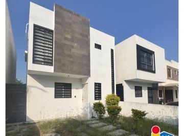 Casa en condominio · 95m² · 3 Recámaras · 2 Estacionamientos · Casa en Condominio en Venta en Valle Azul, Apodaca, Nuevo León