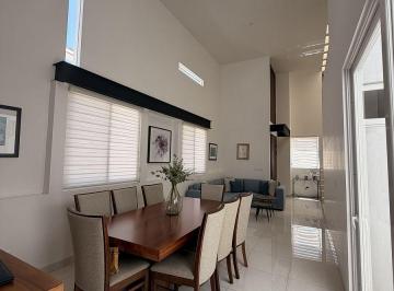 a8cf6d72c45698c7d3bd6c71c41fbb60a426295581ec3e35292257d2962c3f15 · Casa en Venta en Santo Domingo