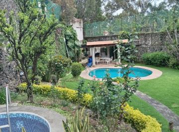 Casa de 4 habitaciones, Cuernavaca · Venta de Casa Sola en Cuernavaca, Rancho Cortes, Alberca, Lirio