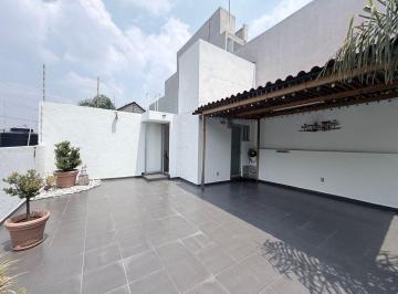 Departamento de 3 habitaciones, Coyoacán · Departamento de 3 Habitaciones, 2 Estacionamientos y Roof Garden Privado