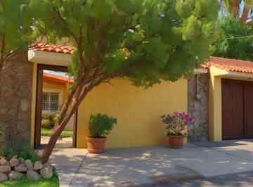 Casa de 4 habitaciones, Cuernavaca · En Renta Casa de un Nivel en Vista Hermosa