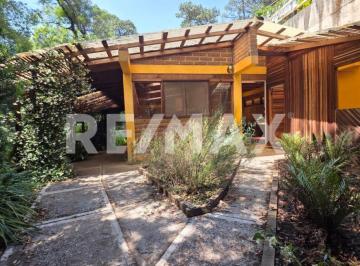 Casa · 185m² · 3 Recámaras · 2 Estacionamientos · Casa en Renta - (4)