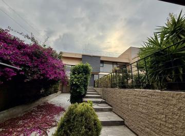 Casa de 4 habitaciones, Naucalpan de Juárez · Casa en Renta en Tecamachalco Calle Cerrada