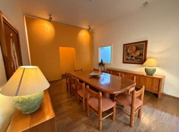 Casa de 3 habitaciones, Tlalnepantla de Baz · Venta de Residencia en Club de Golf Bellavista.