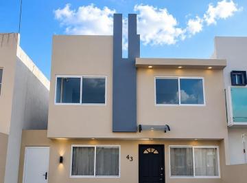 Casa · 124m² · 3 Recámaras · 2 Estacionamientos · Renta de Casa en Fraccionamiento El Mirador, El Marqués, Qro