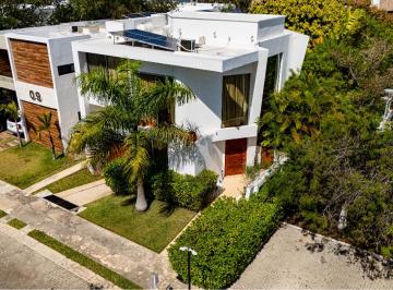 Villa de 4 habitaciones, Solidaridad · Villa Bambú | Residencia de Lujo en Playa del Carmen