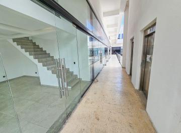 07475af1570d1e2be7c3220279107ca7045080e8c0e39b4388d991f5e9c4ce27 · Local Comercial · Renta · Av 135 · Zona Sur · Master Plaza 135