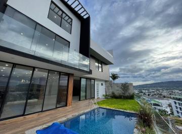 Casa · 430m² · 4 Recámaras · Paraisos del Tesoro Casa con Hermosa Vista en Venta