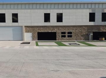 Nave industrial · 960m² · Nave en Renta en Parque Industrial