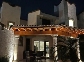Casa en condominio de 3 habitaciones, Cuernavaca · Casa en Zona Dorada