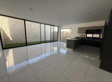 Casa en condominio de 3 habitaciones, Zapopan · Casa en Venta y Renta en Parques Vallarta | 3 Recámaras + Estudio + Roof