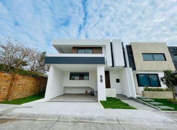 fee64f20aecd87ddd6a0b940affb96d2eaf08d4c70c20298d8993b935fc9e8e4 · Casa en Venta Veracruz con Alberca Fracc. Punta Tiburón, Riviera Veracruzana.