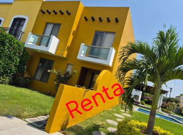 Casa en condominio de 3 habitaciones, Emiliano Zapata · Rento Casa en Condominio Junto Alberca, Fracc. Paseos de Tezoyuca, Cuernavaca