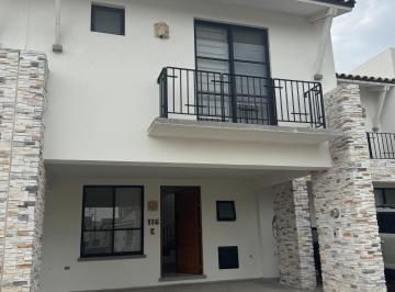 Casa de 3 habitaciones, León · Hermosa Casa en Sacromonte Residencial