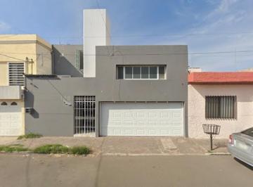 Casa de 3 habitaciones, Durango · Venta de Casa en Camino Real, Durango, Durango.