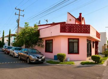 1 · Amplia Casa en Venta en Misión de San José en Apodaca, N. L. 27 - Cv - 5144 en Fraccionamiento Privado.