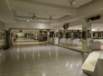 Local comercial · 336m² · Local en Renta en Centro Armand