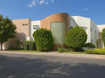 Casa de 4 habitaciones, Cadereyta Jiménez · Casa en Venta en Caderyta