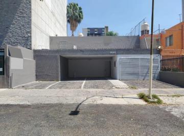 Casa uso de suelo de 6 habitaciones, Guadalajara · Oficina en Renta Col. Circunvalación Vallarta, Guadalajara Jalisco