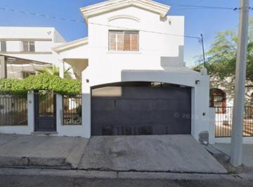 Casa de 4 habitaciones, Hermosillo · Venta de Casa en Loma Linda, Hermosillo, Sonora.