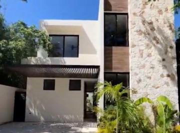 435b8455df5cf322b3627342a3612f2a71e0544f7d25b4bb188526e77ac4890b · Venta de Casa en Residencial de Lujo Playa del Carmen