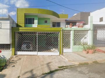 Casa de 3 habitaciones, Centro · Venta de Casa en Villahermosa, Tabasco.