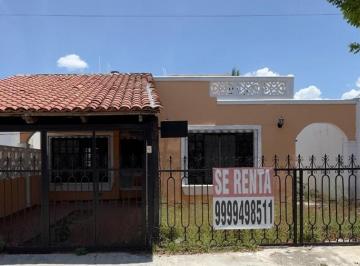 Casa · 3 Recámaras · 1 Estacionamiento · Casa en Renta en Mérida, Planta Baja Montealbán