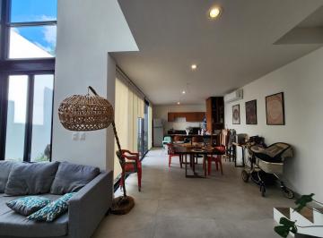 Casa · 172m² · 2 Recámaras · 2 Estacionamientos · Casa en Venta Merida Cholul