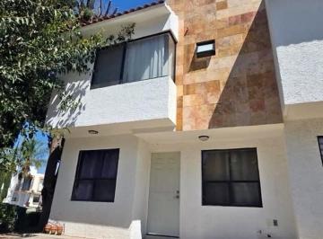 Casa en condominio · 115m² · 3 Recámaras · 2 Estacionamientos · Casa en Condominio - Fraccionamiento Sonterra