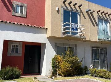 Casa en condominio · 131m² · 3 Recámaras · 2 Estacionamientos · Villas Toscana