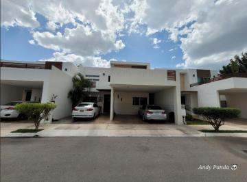 Casa de 4 habitaciones, Mérida · Privada Residencial Av Yucatán, Mérida, Yucatán