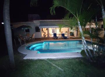354e3b171f37e8e0dfcbc195aef1453c479a67bc84f14a6b97fc4c2de0f0499e · Renta Casa con Alberca, Hermoso Jardín y Terraza en Parques Sumiya, Cuernavaca
