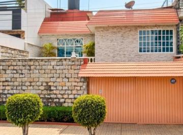 Casa de 3 habitaciones, Venustiano Carranza · Casa en Venta en Cecilio Robelo, Jardín Balbuena, Venustiano Carranza, Cdmx